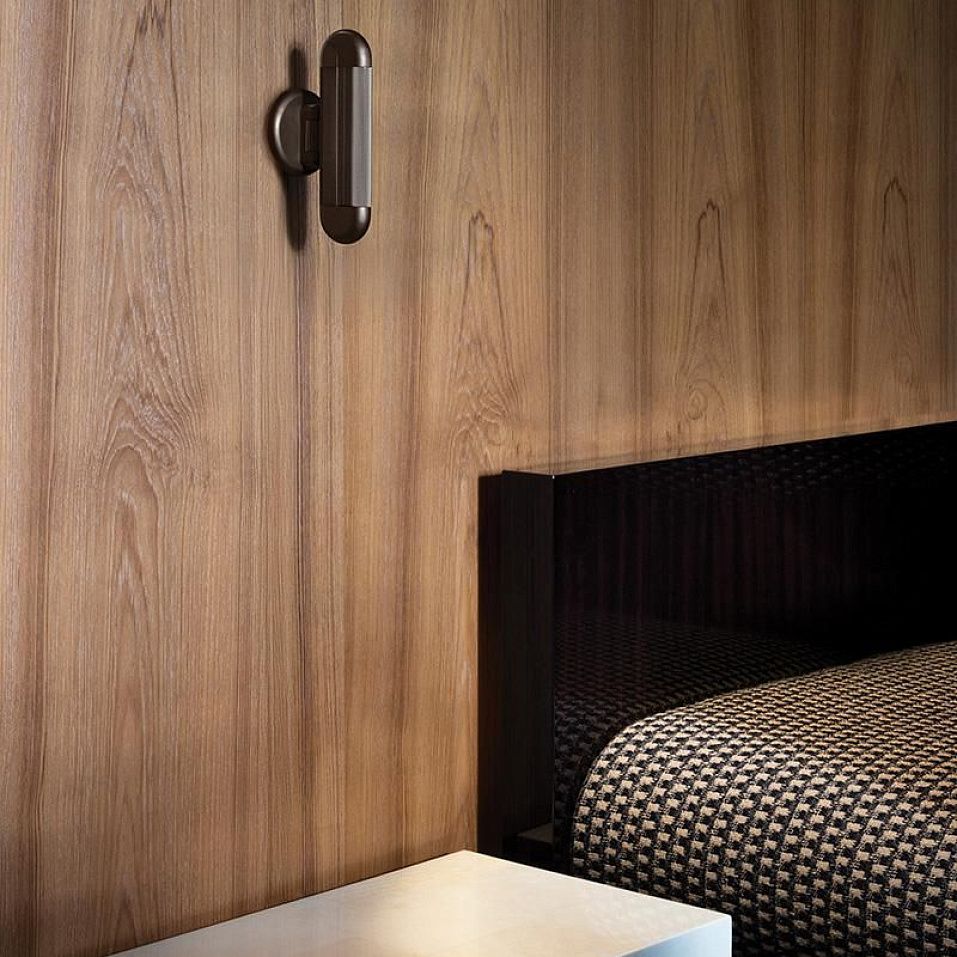 ACAM.006304 PICCHIO Brushed bronze frame///прозрачный настенный LED 1х3  х   