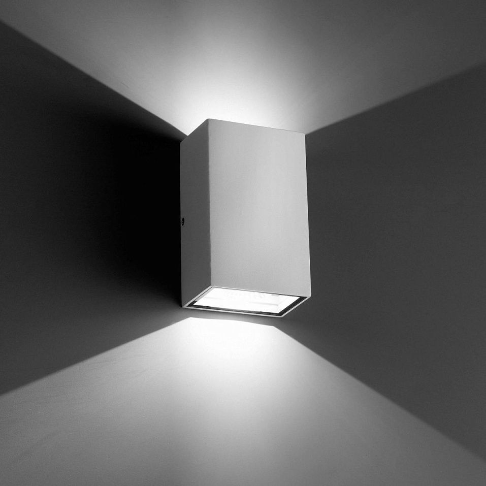 70813 LING Matt White///Transparent настенный LED 2х3  х   