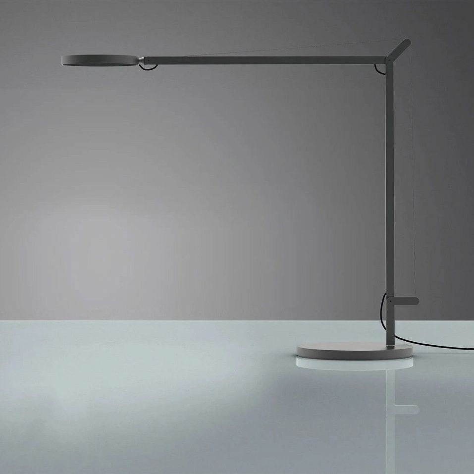 1734010A DEMETRA grey/grey//clear настольный LED 1х8  х   